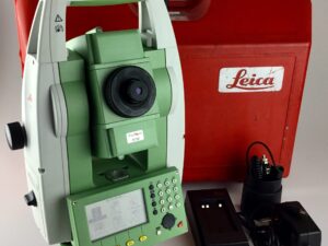 Estação Total Leica TS06 POWER 5'' R400